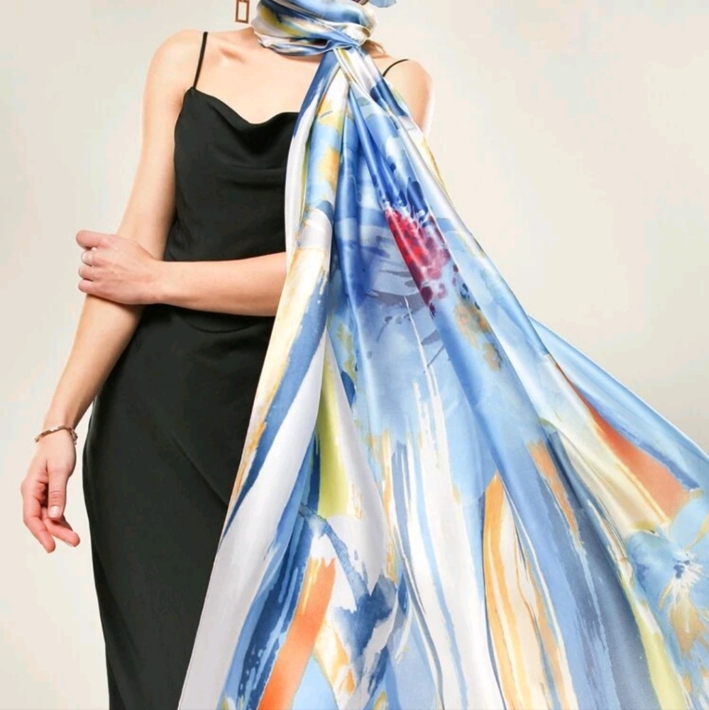 NEW Oversized Fashion Scarf.